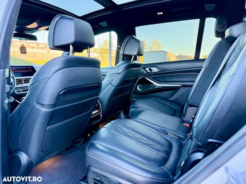BMW X7 xDrive30d - 18