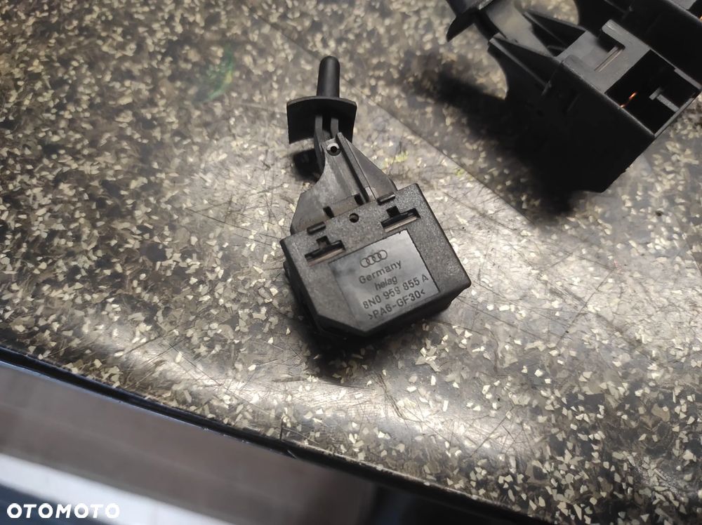 AUDI TT 8N GUZIK PRZEŁĄCZNIK OTWIERANIA OPUSZCZNIA PODNOSZENIA SZYB SZYBY 8N0959855A WYSYŁKA !!!! - 3