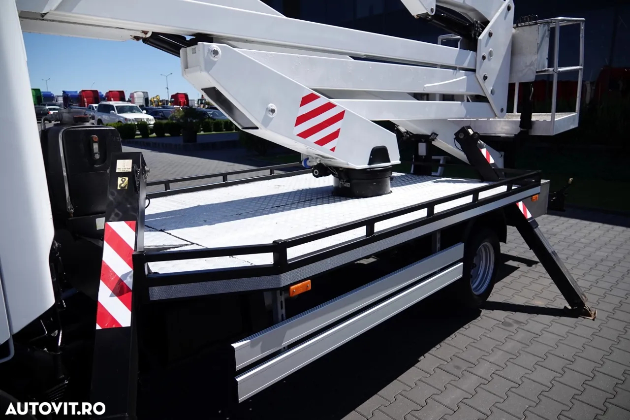Renault MAXITY 110 DXI / ELEVATOR 20 METRI / ELEVATOR CU CULBIE TP20 / COȘ PENTRU 2 PERSOANE - 250 KG / 42.000 KM / CONTRACT POST-SERVICE - 14