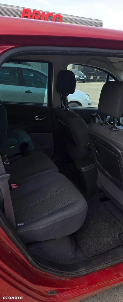 Renault Scenic 2.0 16V Confort Privilege - 5