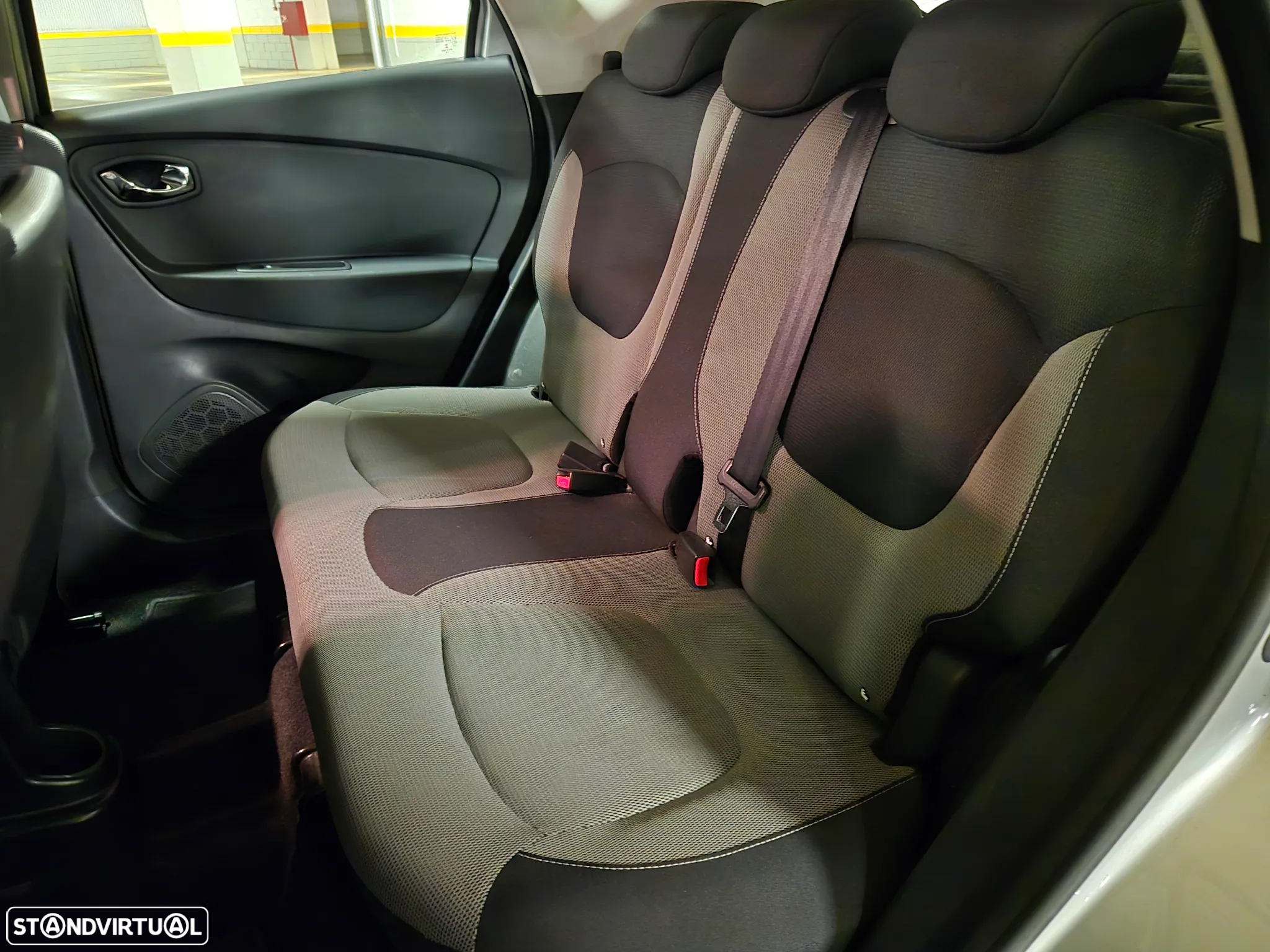 Renault Captur 0.9 TCE Expression - 25