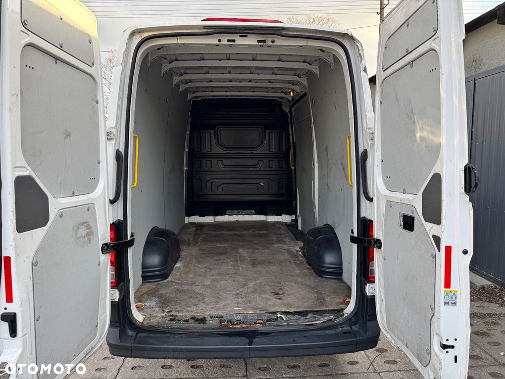 Volkswagen Crafter - 16