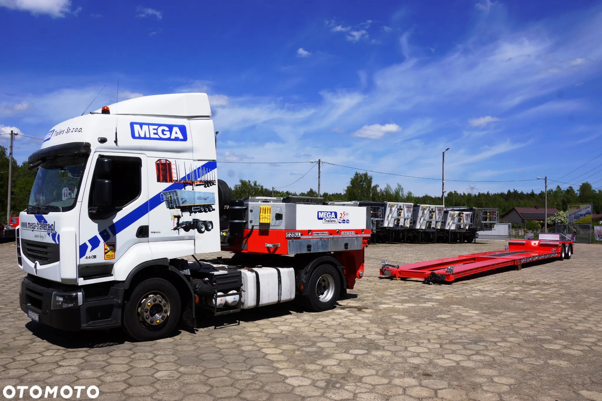 Inny TIEFBETT - MEGA TRAILERS - wersja STRONG - OSIE SAF - TRIDECK - ALUFELGI - 32