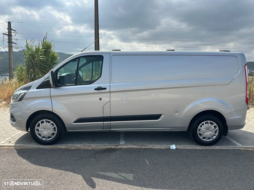 Ford Transit Custom 2.0 TDCi L1H1 Caix-Automática - 4