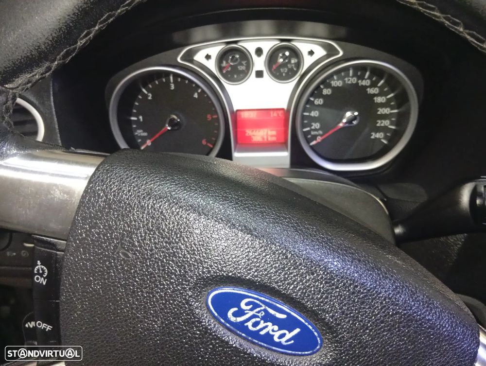 Ford Focus 1.6 TDCi Titanium - 8