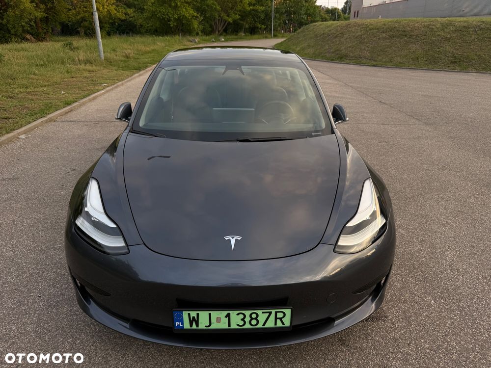 Tesla Model 3 Standard Range Plus - 2