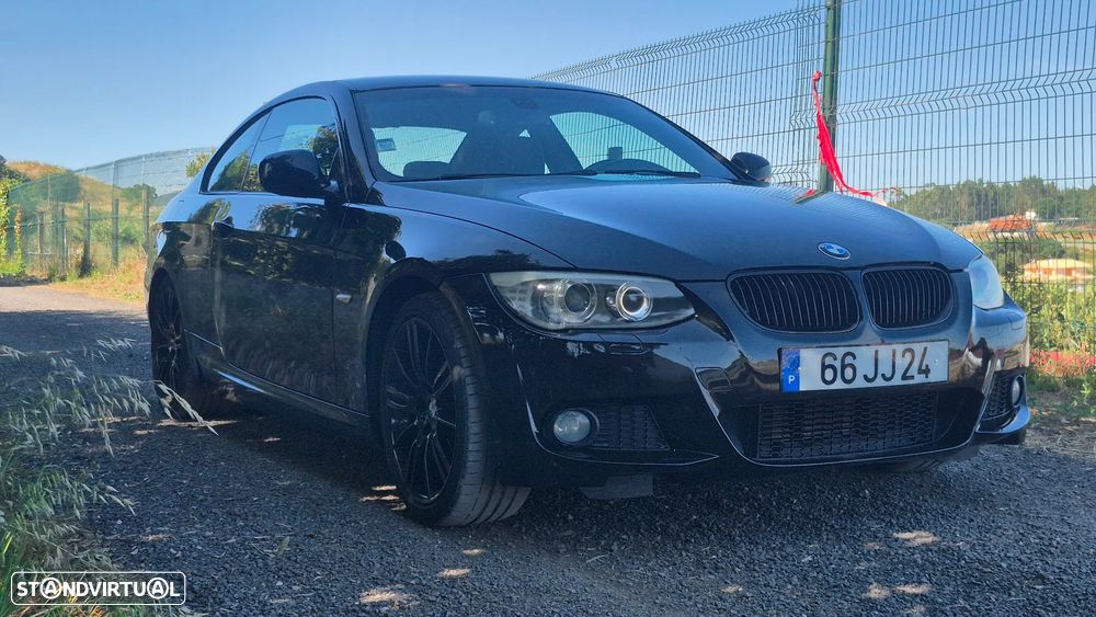 BMW 320 d Coupe Edição M - 3