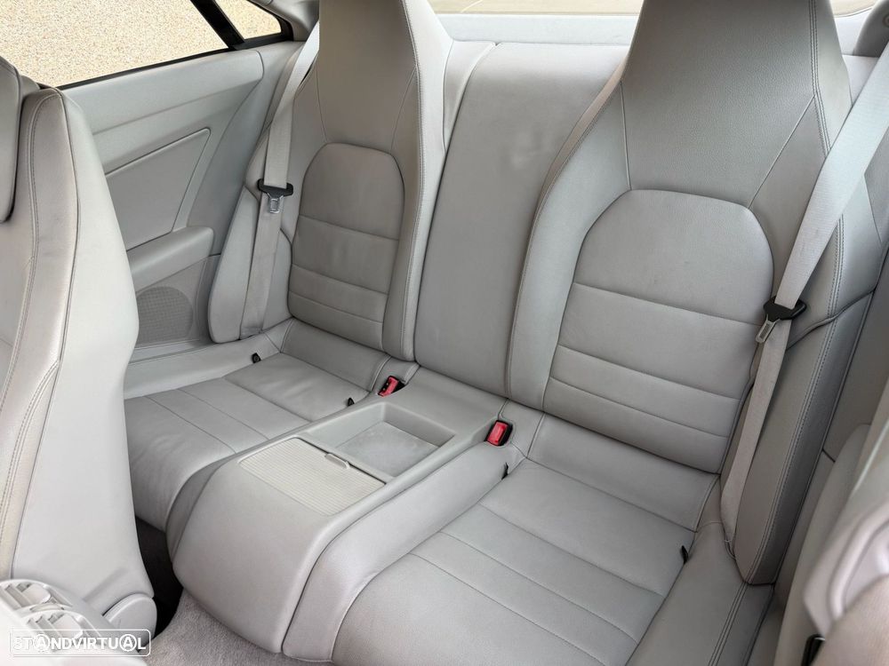 Mercedes-Benz E 250 CDI Avantgarde BlueEfficiency - 12