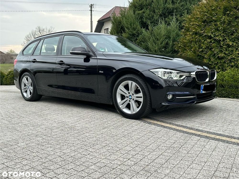 BMW Seria 3 320d Sport Line - 2