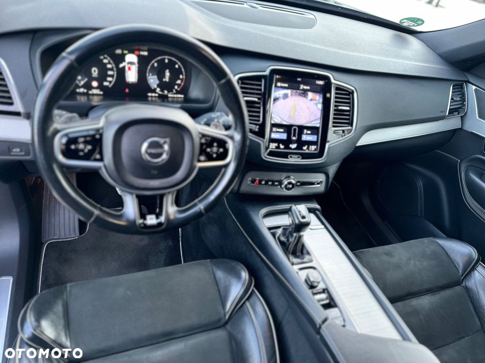 Volvo XC 90 D5 AWD Geartronic RDesign - 21