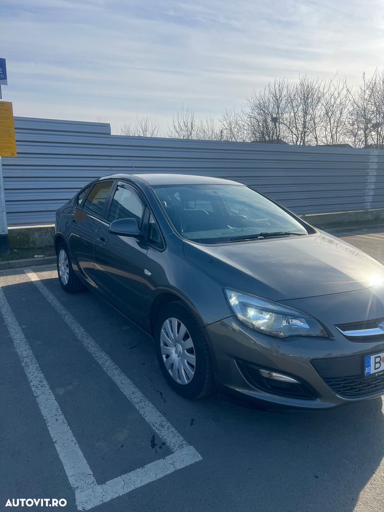 Opel Astra 1.6 TWINPORT ECOTEC Cosmo - 8
