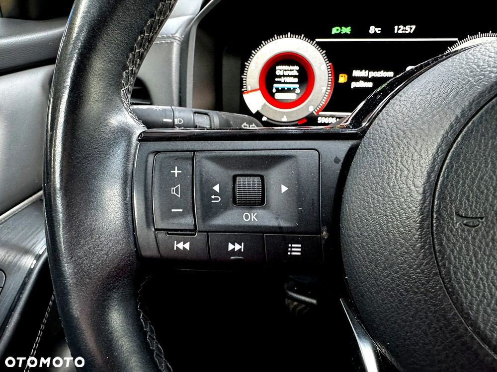 Nissan Qashqai 1.3 DIG-T N-Connecta EU6d - 16