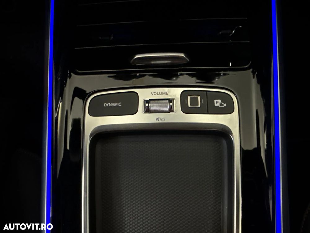 Mercedes-Benz GLB 220 4MATIC MHEV Aut. - 19