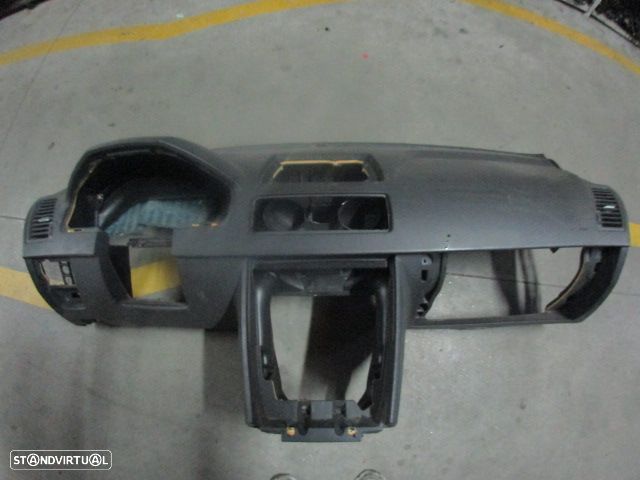 Tablier Tab235 VOLVO XC90 2005 2.4 D 163Cv 163CV 5P PRETO - 1