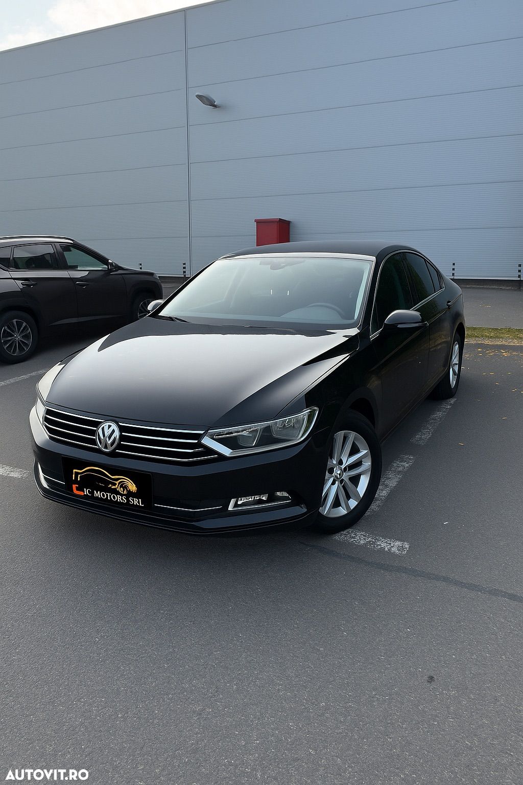 Volkswagen Passat 1.6 TDI (BlueMotion Technology) DSG Comfortline - 1