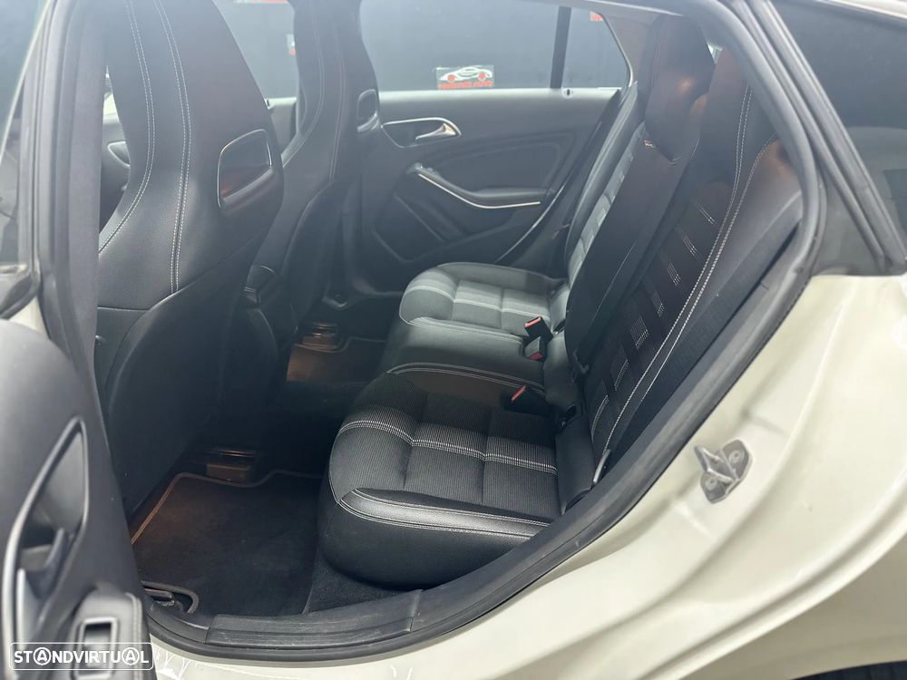 Mercedes-Benz CLA 200 d Shooting Brake Urban Aut. - 8