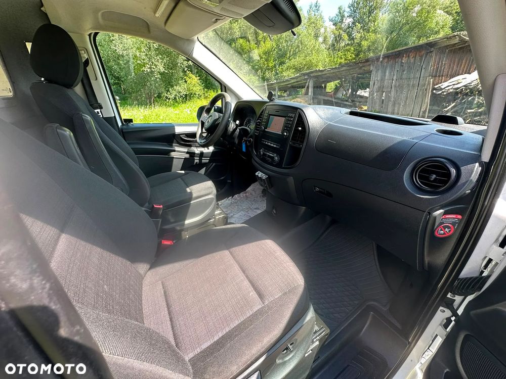 Mercedes-Benz VITO 2.1 diesel 190kM automat, WERSJA LONG L2H1, GWARANTOWANY PRZEBIEG! 2015 rok, ALUFELGI, CZUJNIKI PRKOWANIA, BEZWYPADKOWY! - 8