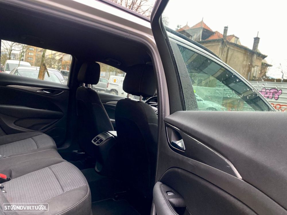 Opel Insignia Sports Tourer 2.0 CDTi Cosmo S/S - 28