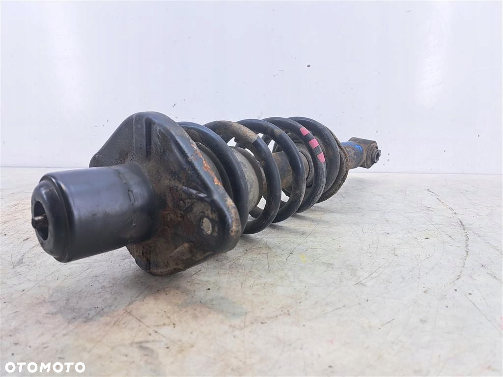 Mcpherson AMORTYZATOR tylny lewy VW Passat B5 2,5 TDI 149KM 2000-2005R LIFT KOMBI - 3