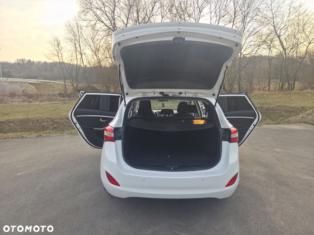 Hyundai i30 1.6 CRDI DCT Premium - 20