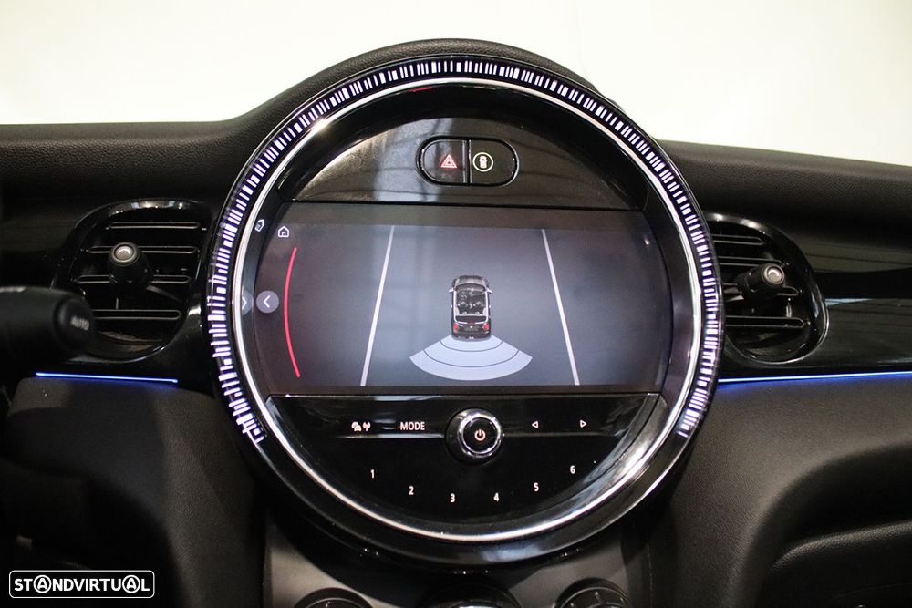 MINI Cabrio Cooper Auto - 16