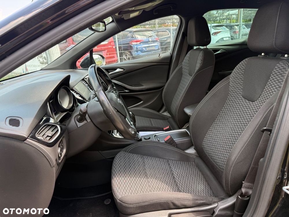Opel Astra 1.6 BiTrb D (CDTI) Start/Stop Business - 7