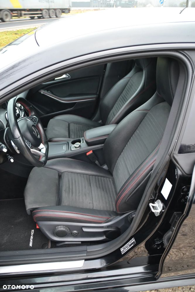 Mercedes-Benz CLA 180 d 7G-DCT AMG Line - 29