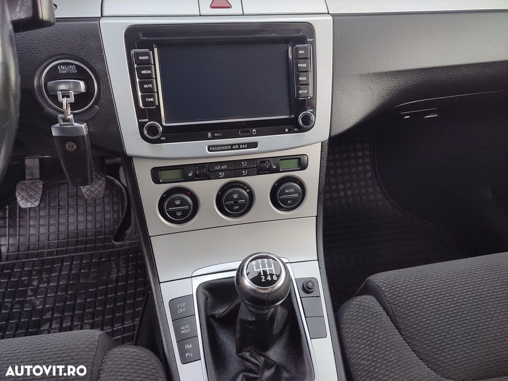 Volkswagen Passat - 7