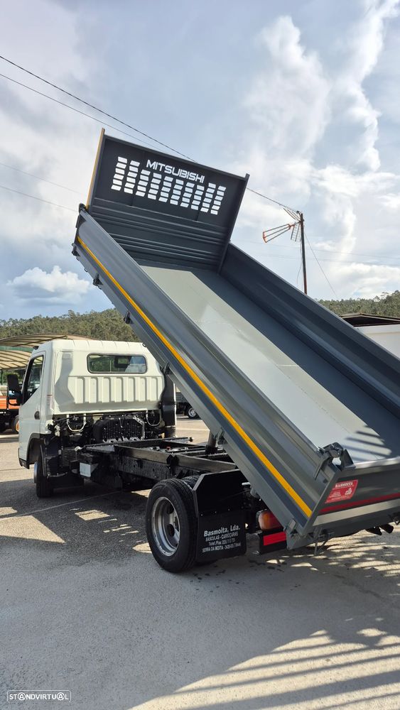 Mitsubishi Fuso canter - 4