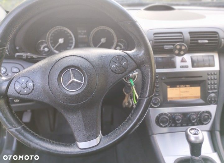 Mercedes-Benz CLC 200 Kompressor - 11