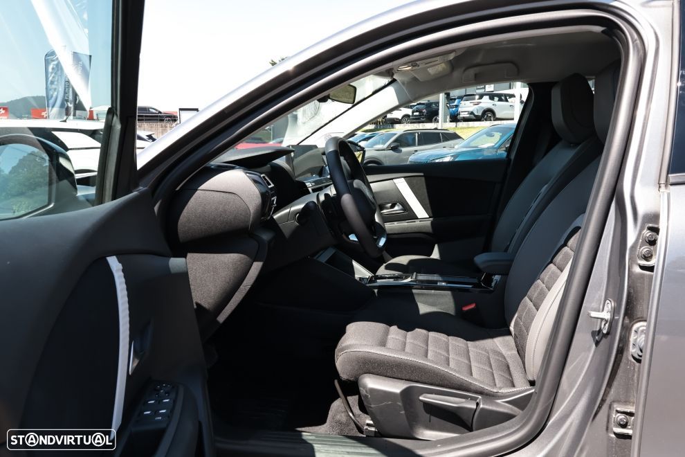 Citroën C4 1.2 Hybrid Plus e-DSC6 - 16