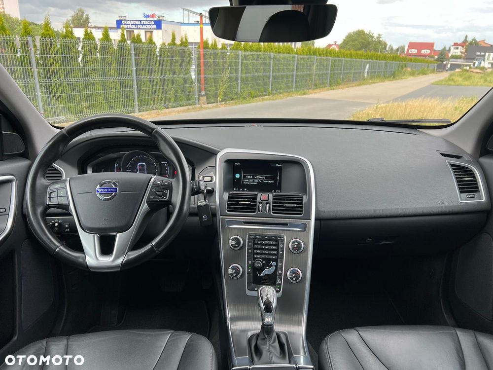 Volvo XC 60 D4 AWD Geartronic Summum - 14
