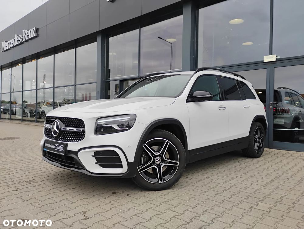 Mercedes-Benz GLB 200 mHEV AMG Line 7G-DCT - 1