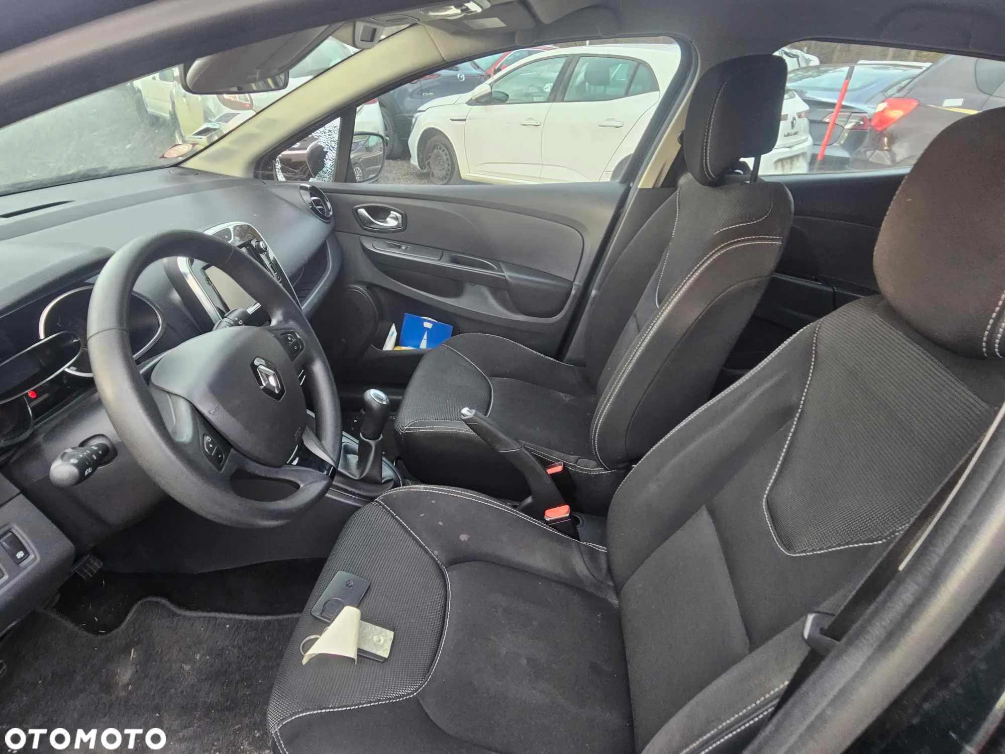 Renault Clio (Energy) dCi 90 Start & Stop INTENS - 16