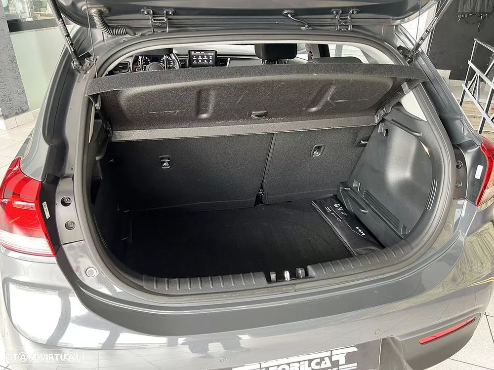 Kia Rio 1.2 CVVT Dynamic - 24