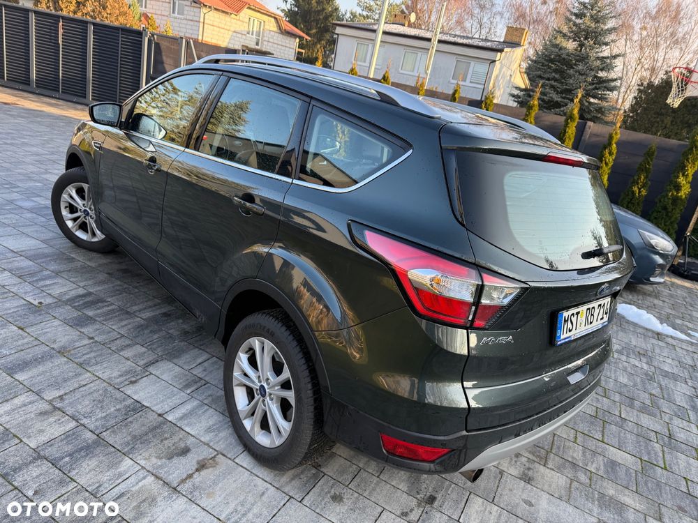 Ford Kuga 1.5 EcoBoost 2x4 Titanium - 23