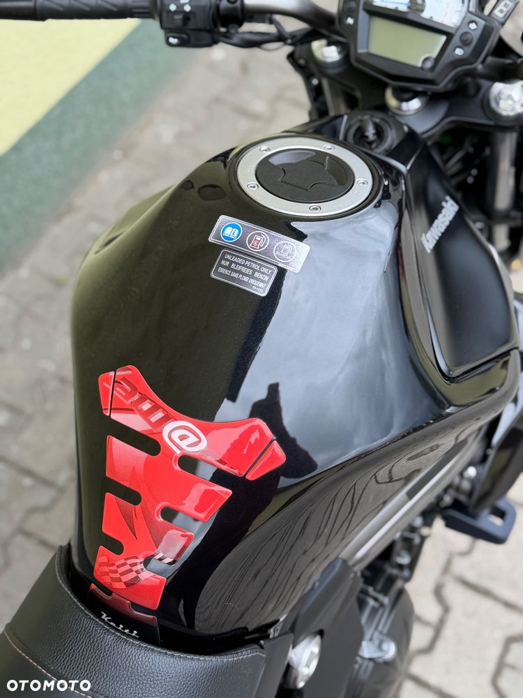 Kawasaki ER - 16