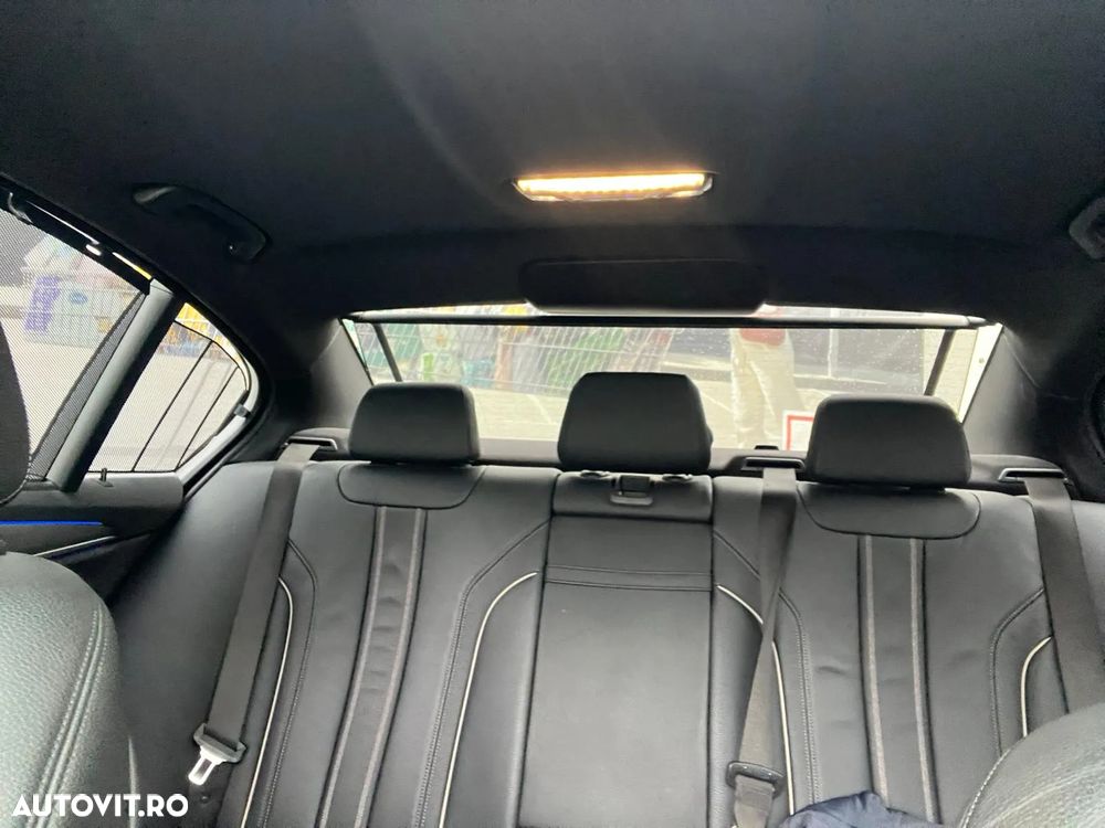 BMW Seria 5 530e Aut. M Sport Edition - 22