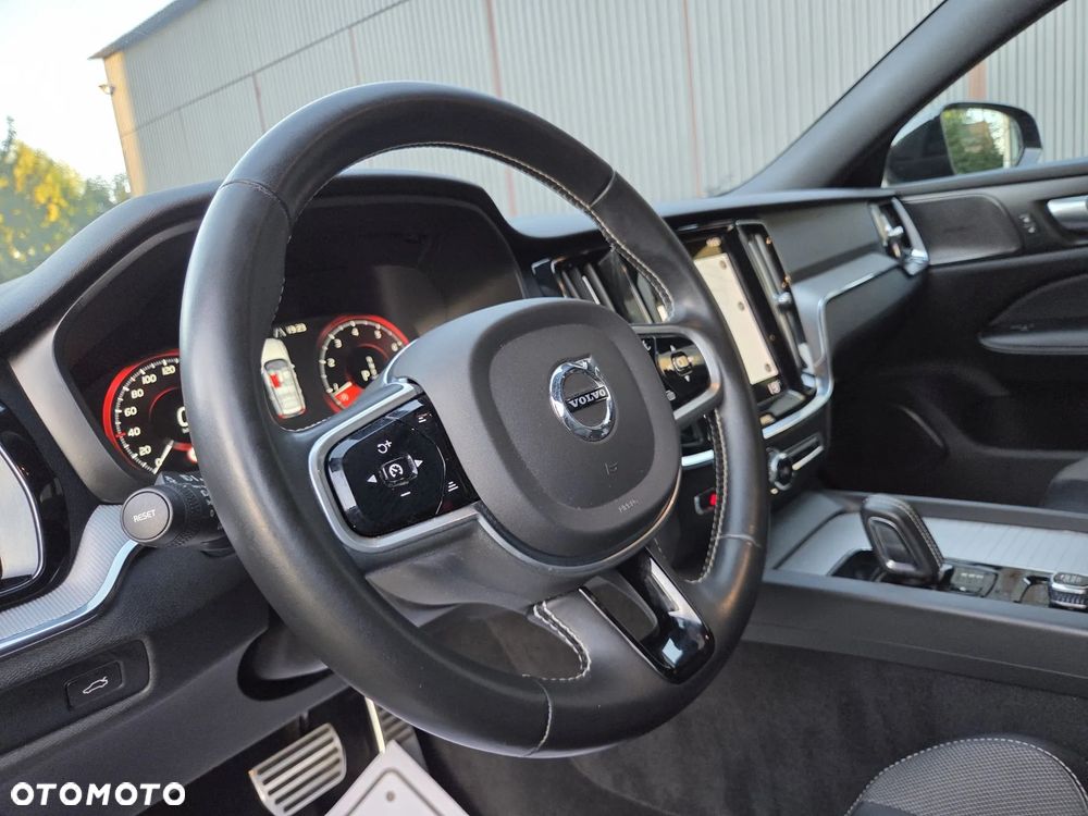 Volvo V60 B3 B Geartronic RDesign - 12