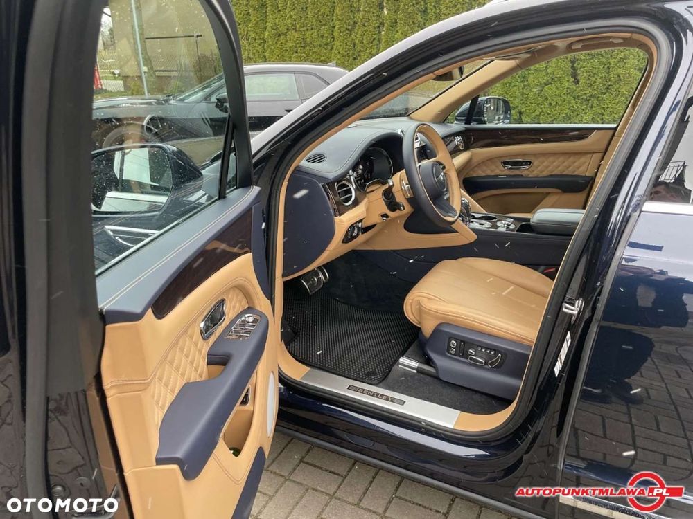 Bentley Bentayga - 8
