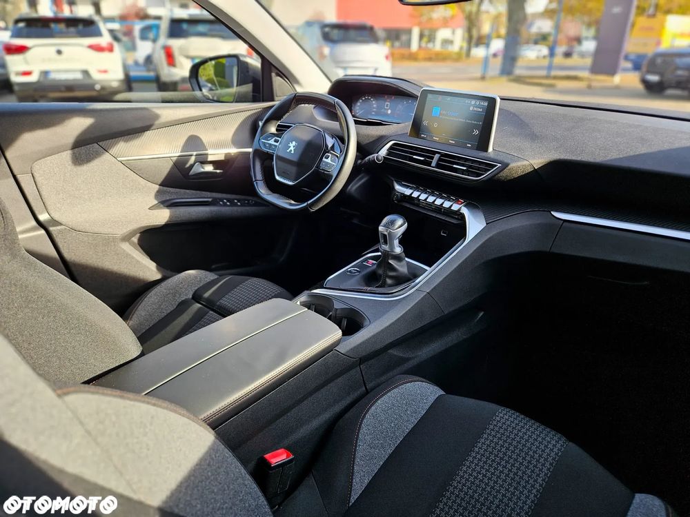 Peugeot 3008 1.2 PureTech Active S&S - 13