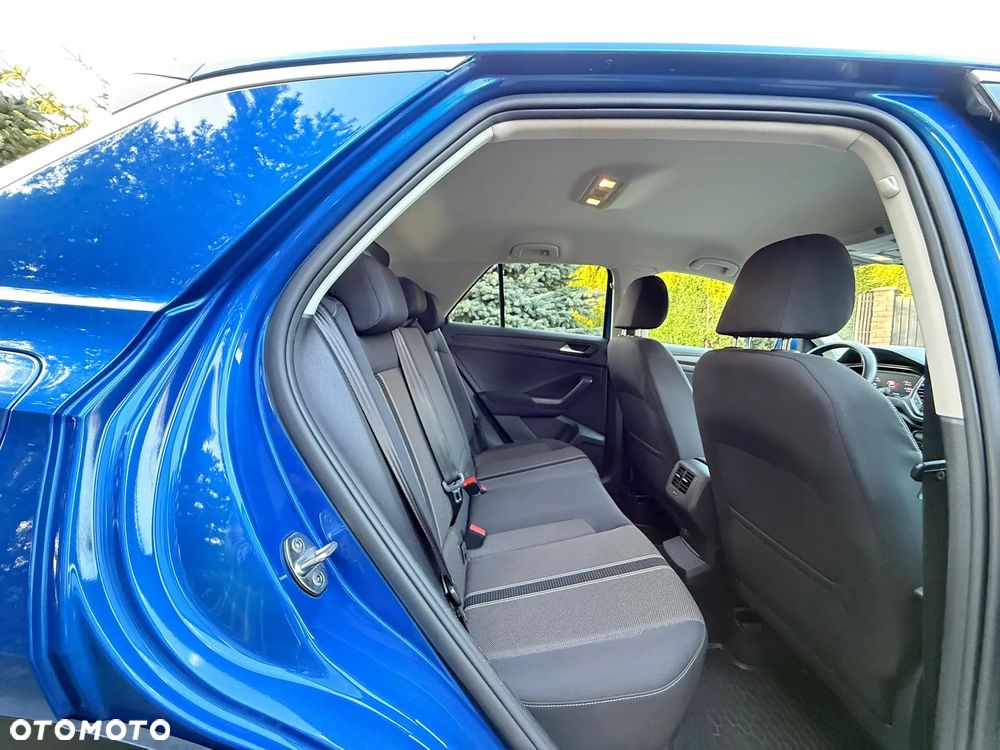 Volkswagen T-Roc 1.5 TSI ACT Premium - 29