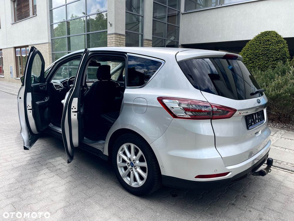 Ford S-Max - 15