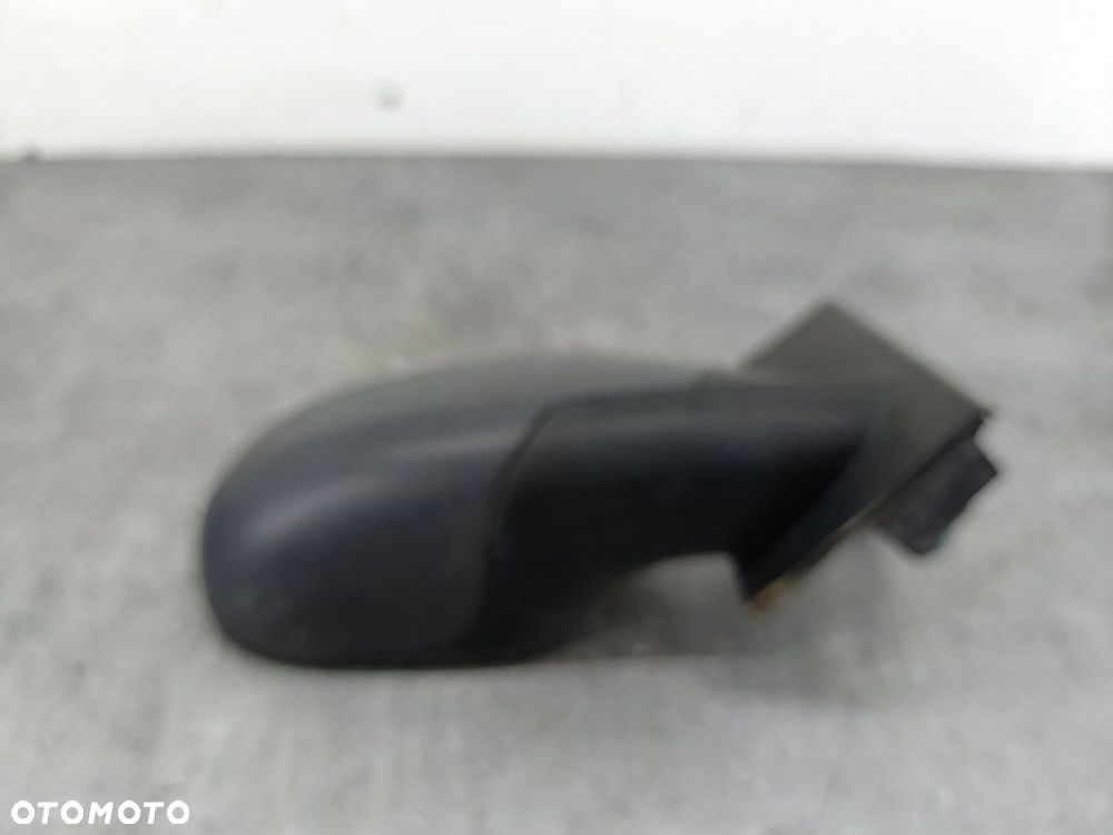 LUSTERKO PRAWE SEAT ALTEA FREETRACK LW7Z - 3