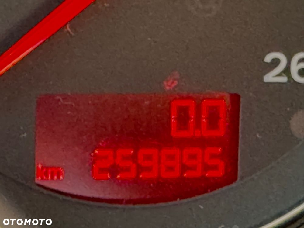 Audi A3 3-drzwiowe 2.0 TDI DPF Ambiente S tronic - 15