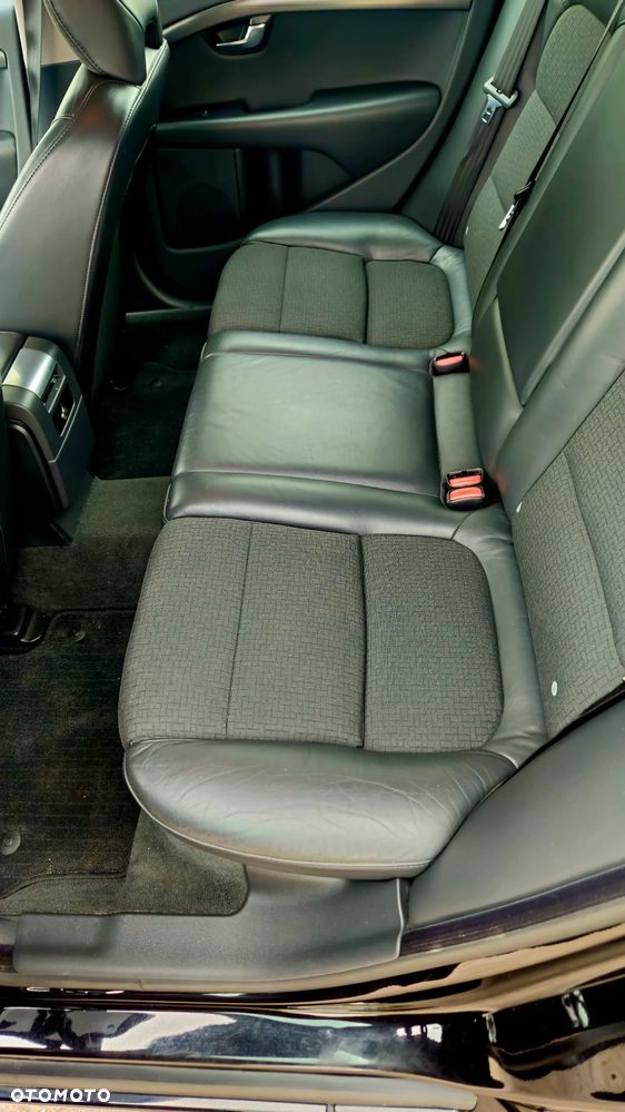 Volvo V70 - 16