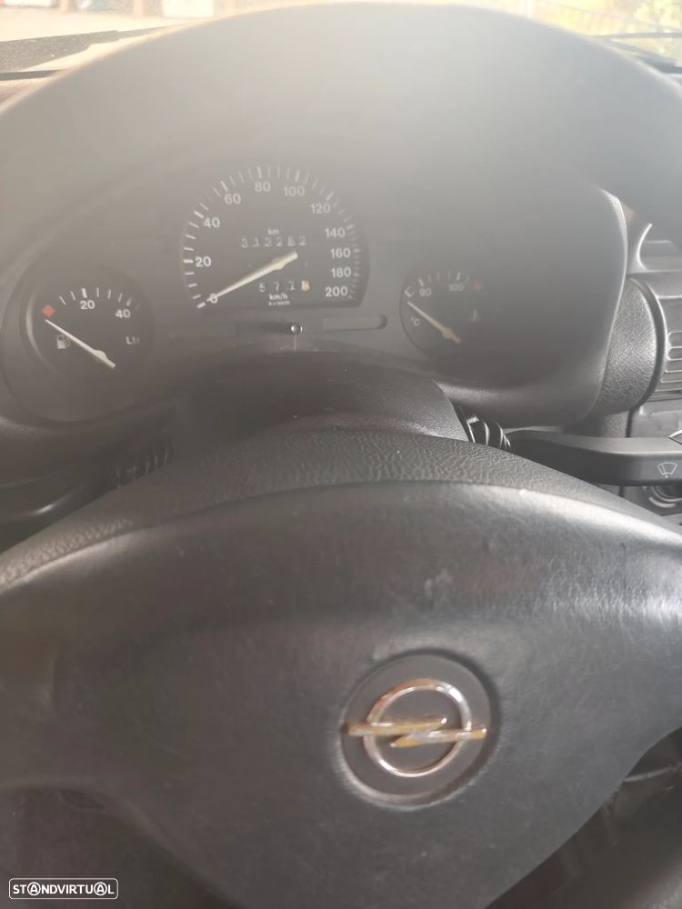 Opel Corsa - 7