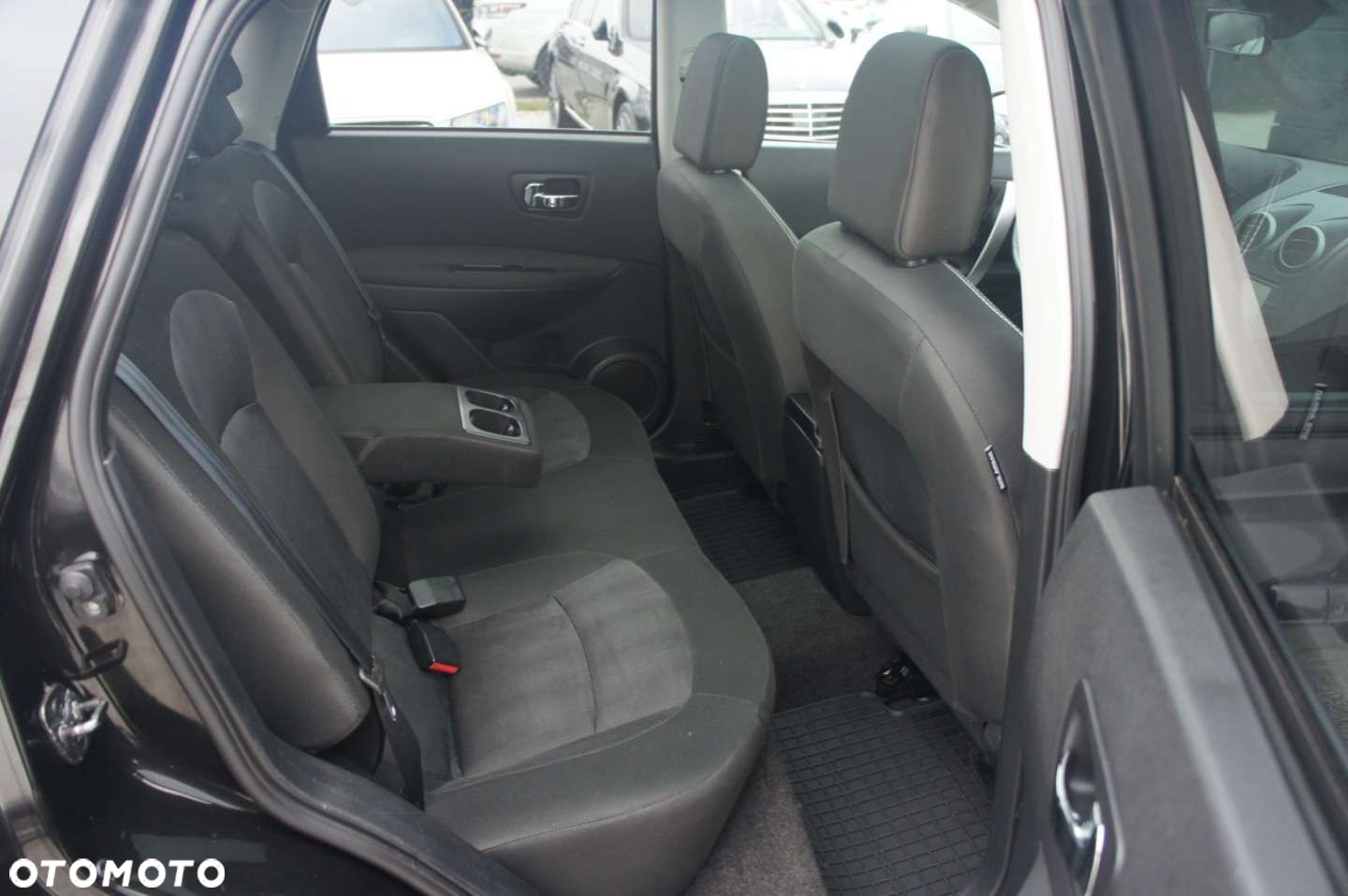 Nissan Qashqai - 15