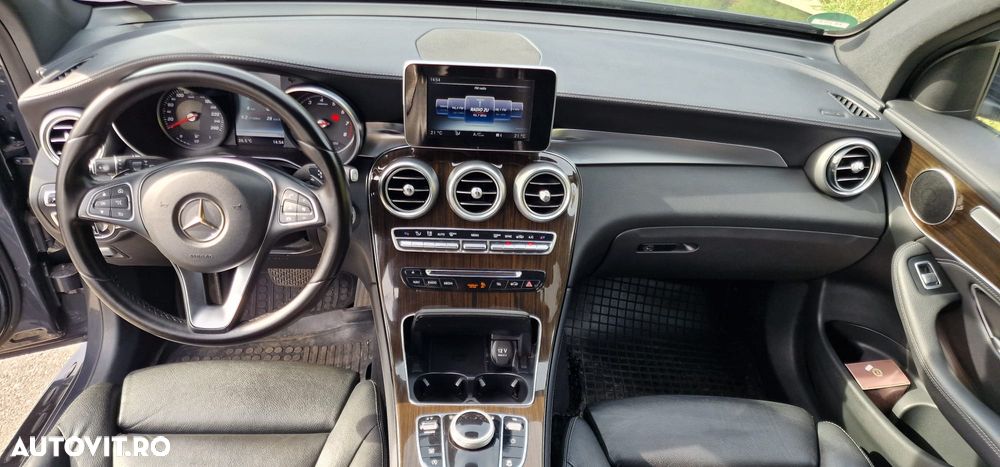 Mercedes-Benz GLC - 8