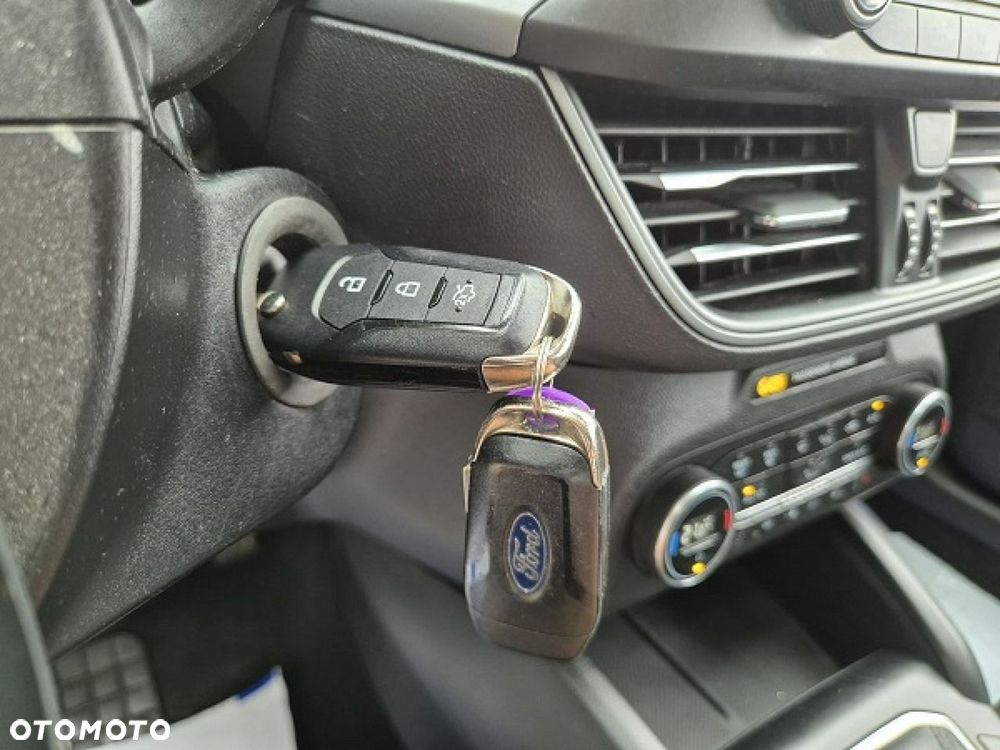 Ford Focus 1.0 EcoBoost Start-Stopp-System TREND - 31